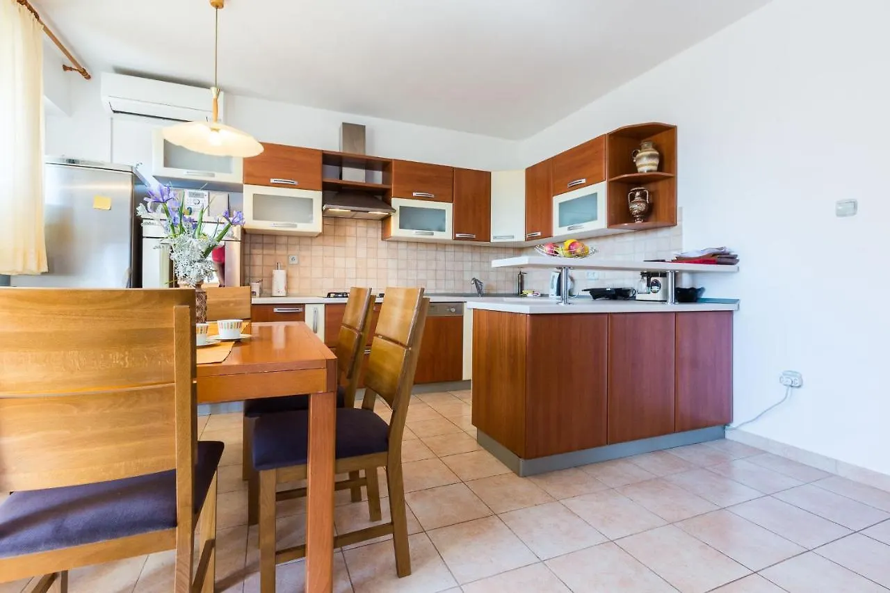 Oleander Apartment Bibinje