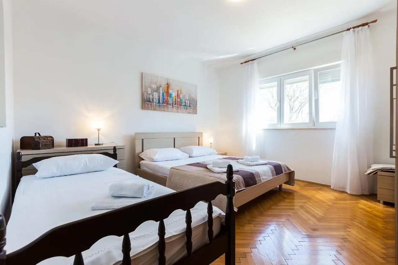Oleander Apartment Bibinje